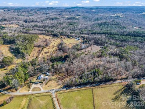 620 Smith Waldrop Road Columbus NC 28722