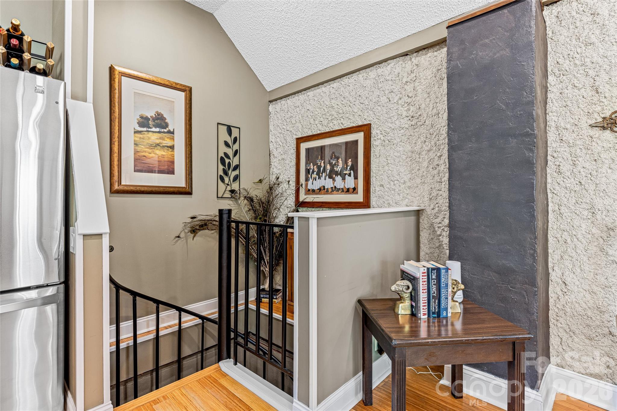 672 Blythe Street Hendersonville NC 28739