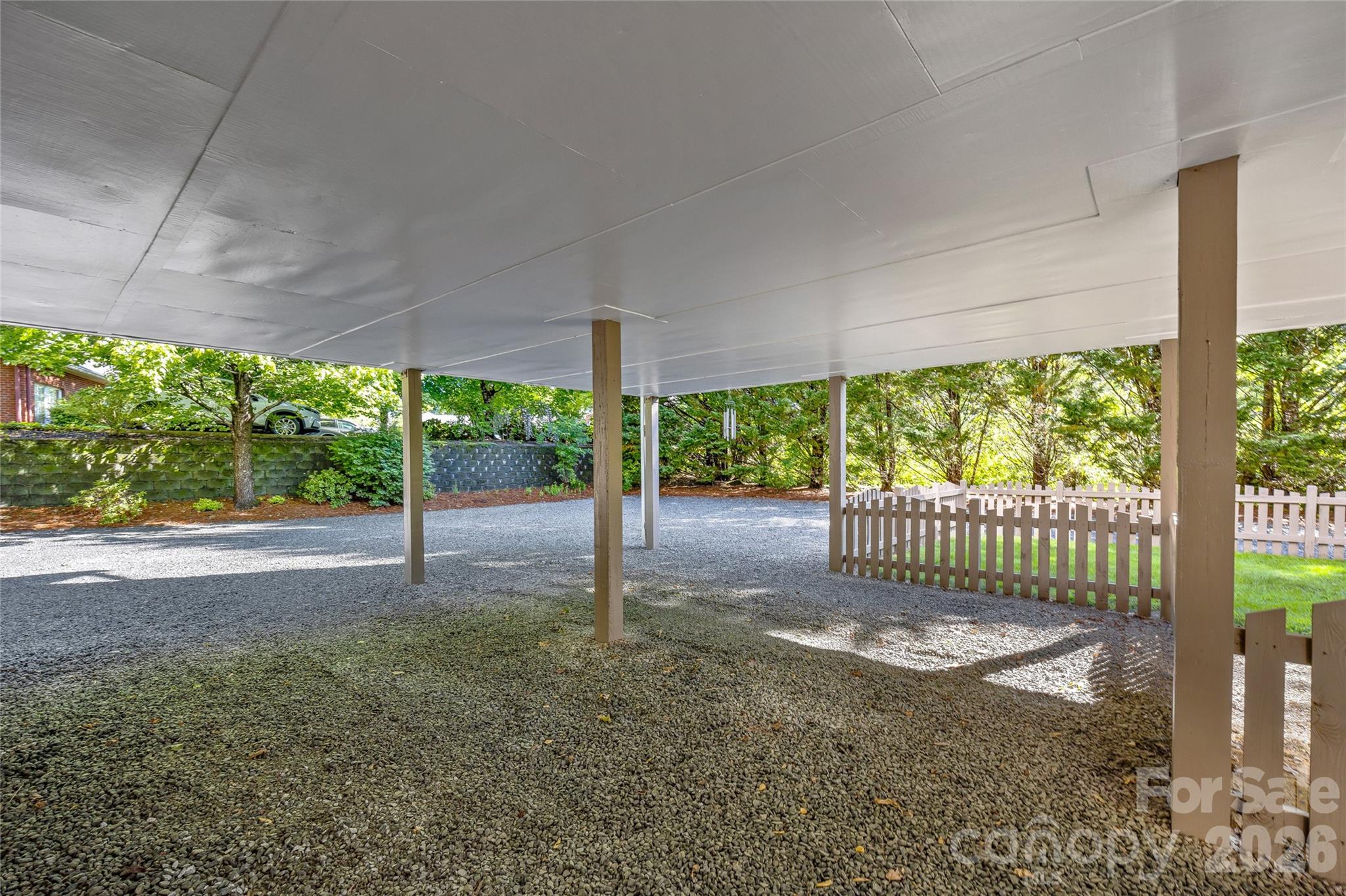 672 Blythe Street Hendersonville NC 28739