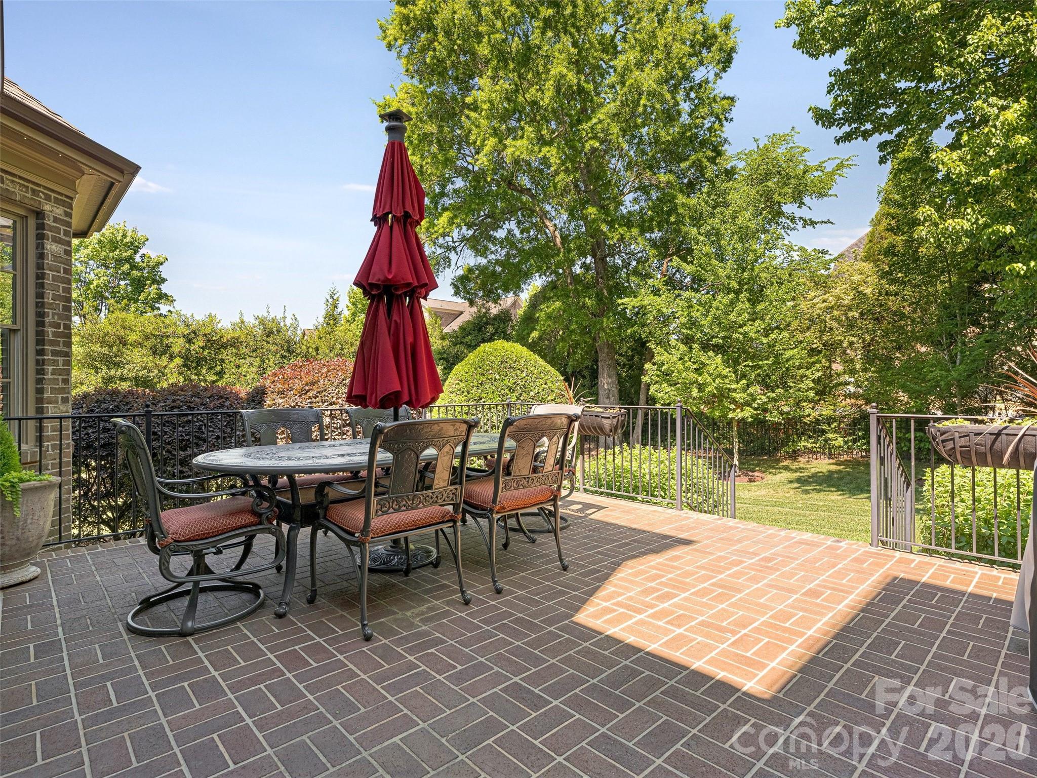 2130 Garden View Lane Matthews NC 28104