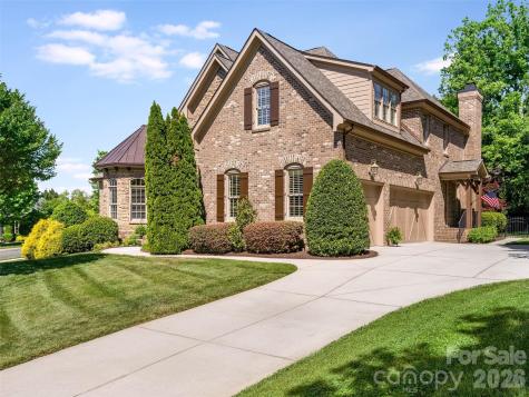 2130 Garden View Lane Matthews NC 28104