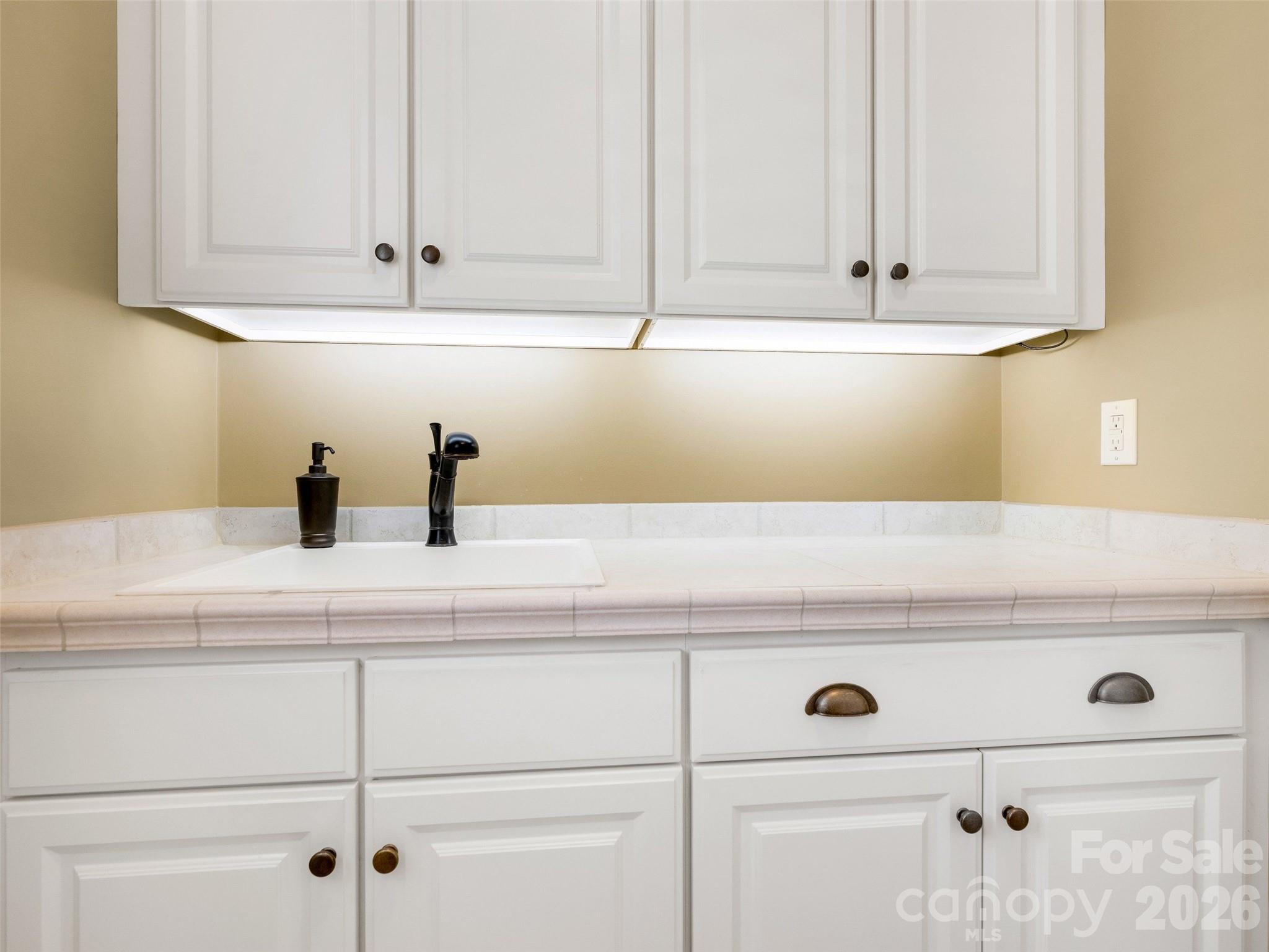 2130 Garden View Lane Matthews NC 28104