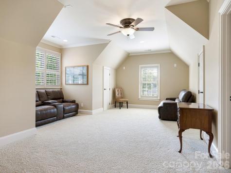 2130 Garden View Lane Matthews NC 28104