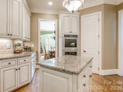 2130 Garden View Lane Matthews NC 28104