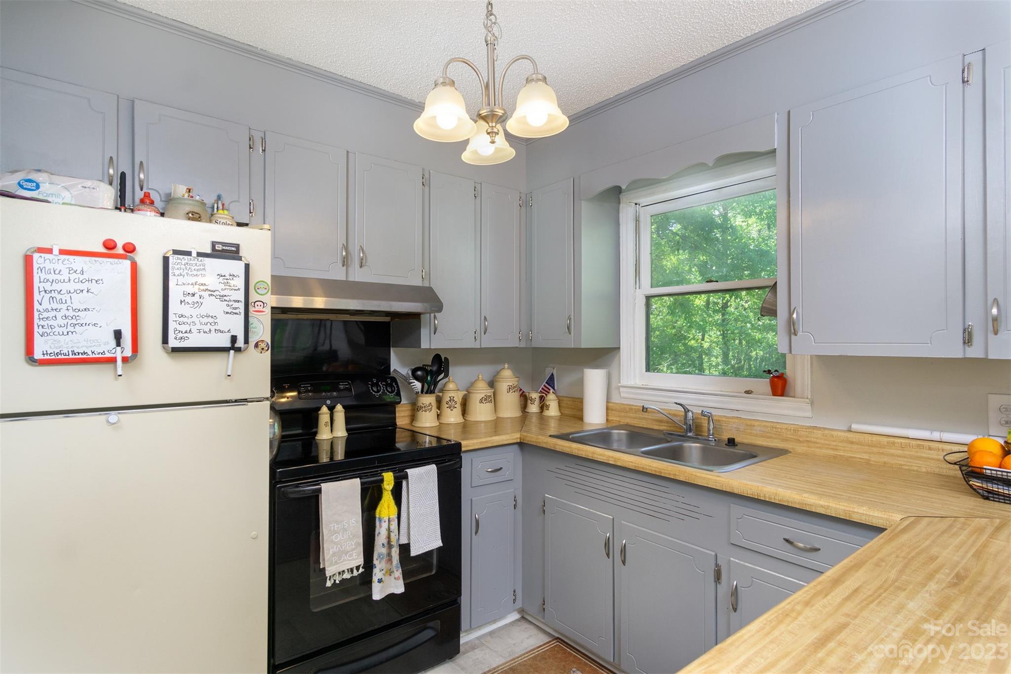 451 Stroud Street Marion NC 28752