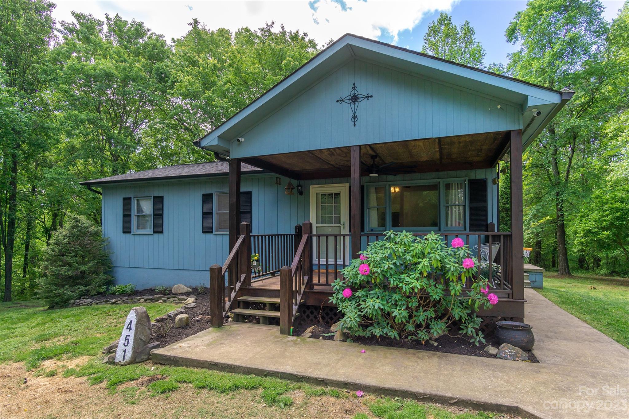 451 Stroud Street Marion NC 28752