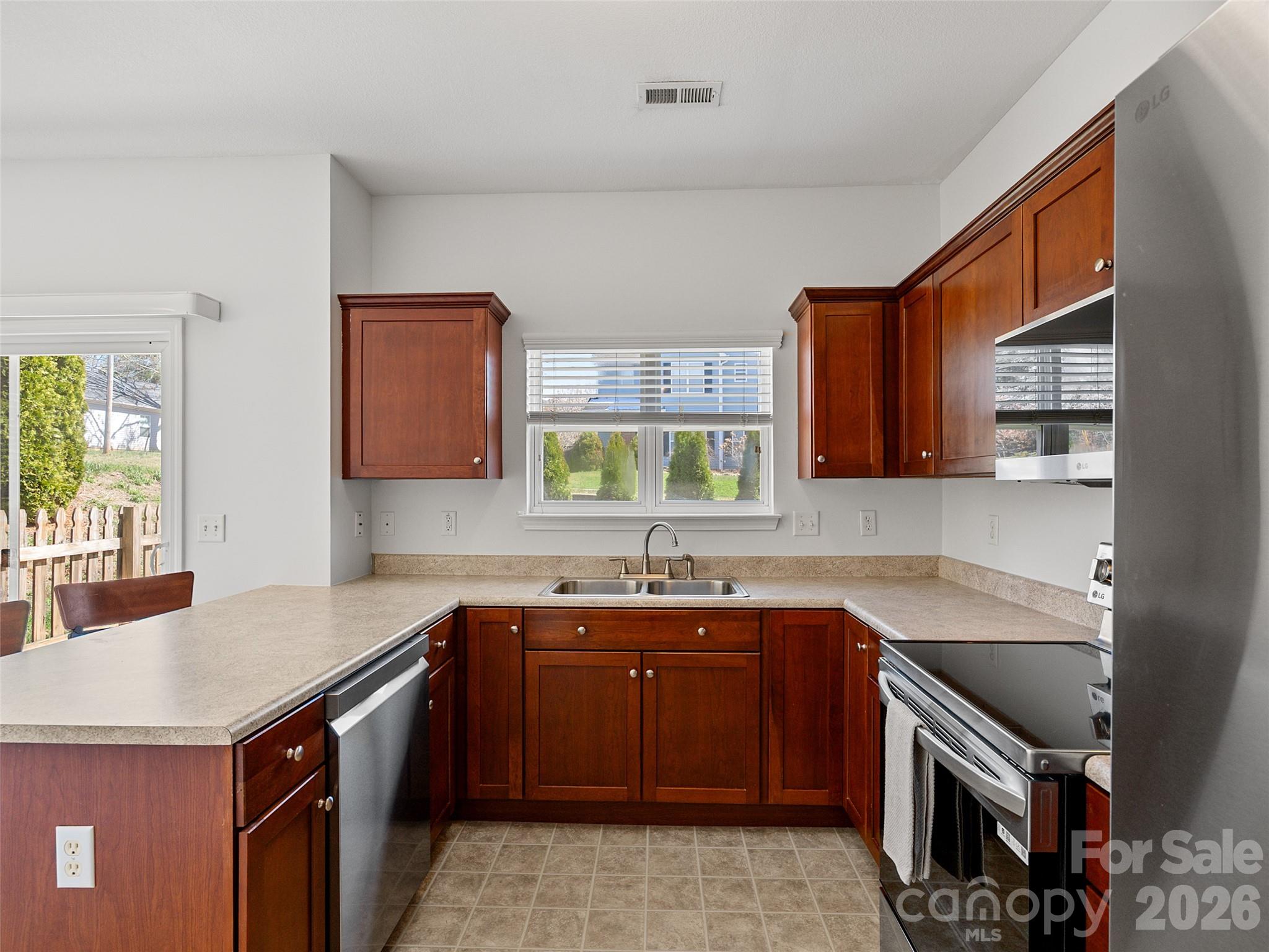15 Scottish Circle Asheville NC 28803
