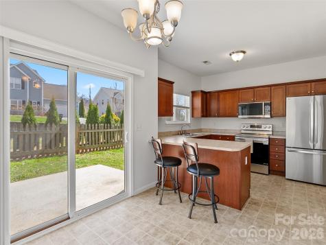 15 Scottish Circle Asheville NC 28803