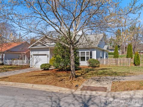 15 Scottish Circle Asheville NC 28803