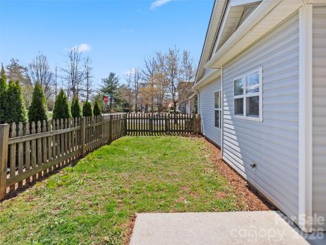 15 Scottish Circle Asheville NC 28803