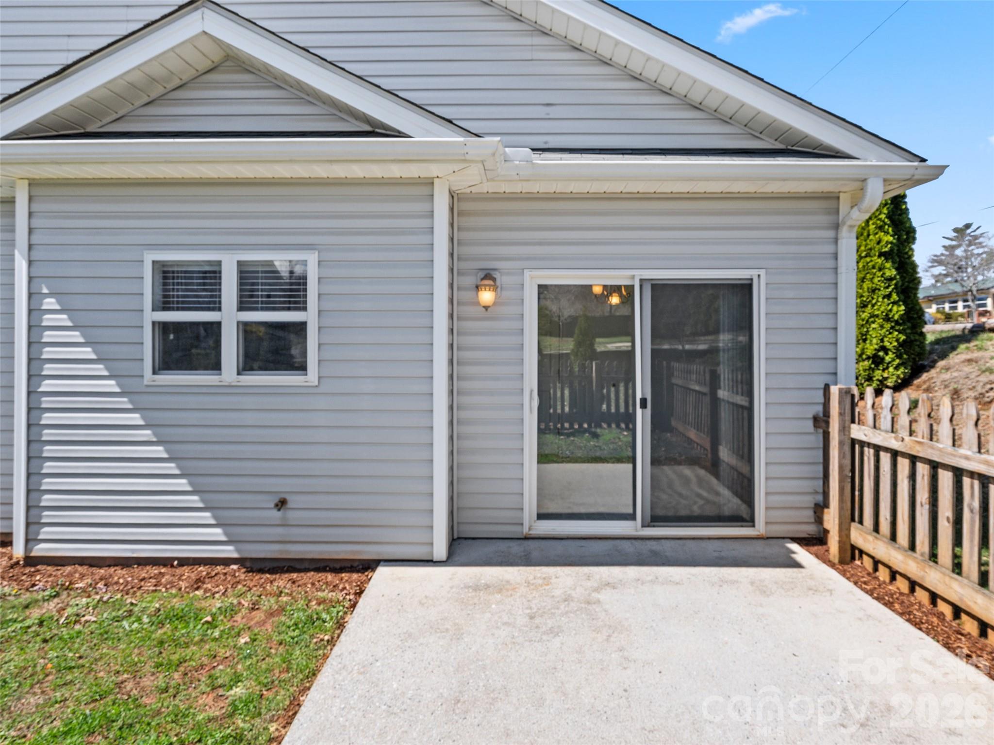 15 Scottish Circle Asheville NC 28803