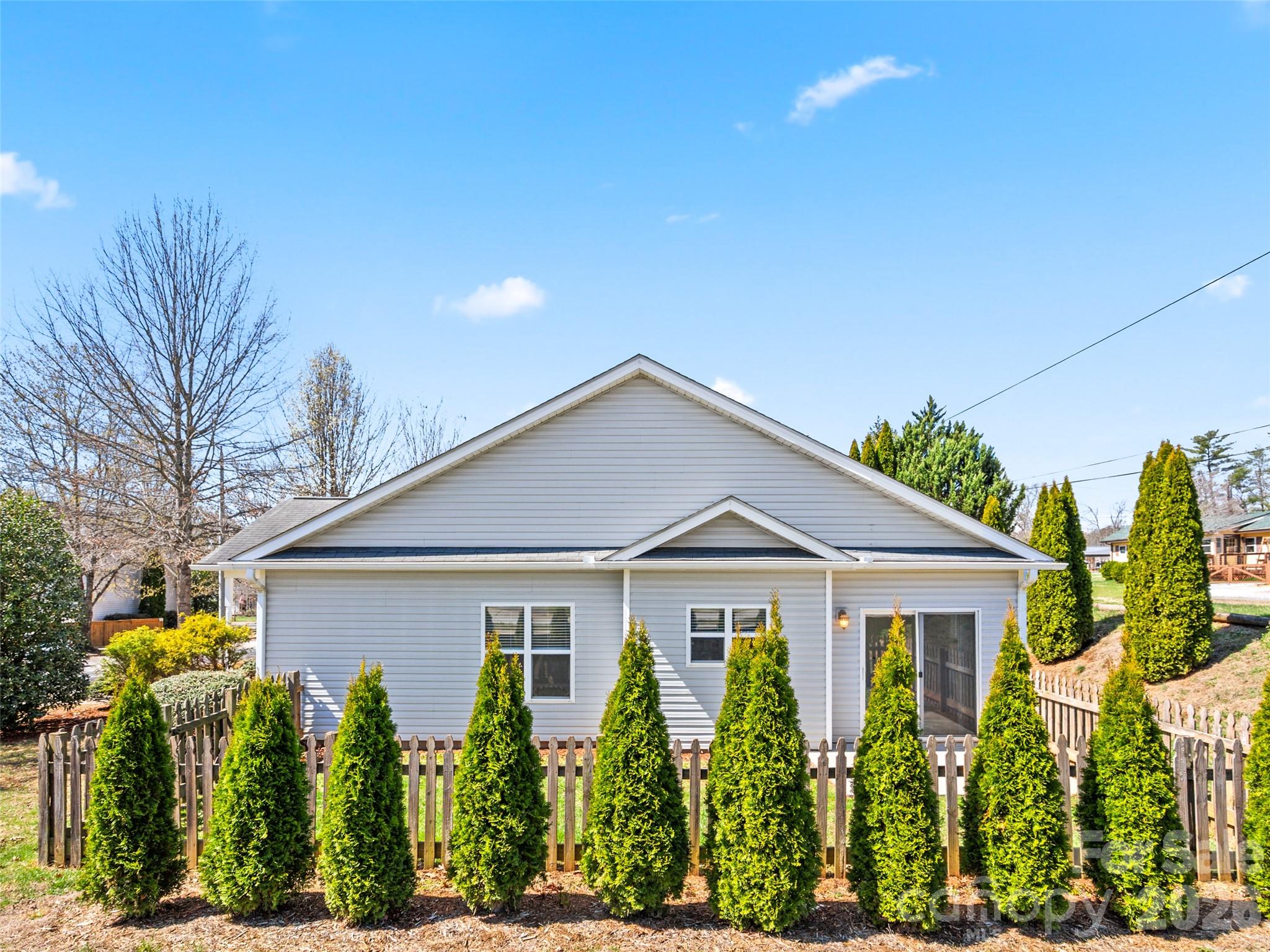 15 Scottish Circle Asheville NC 28803