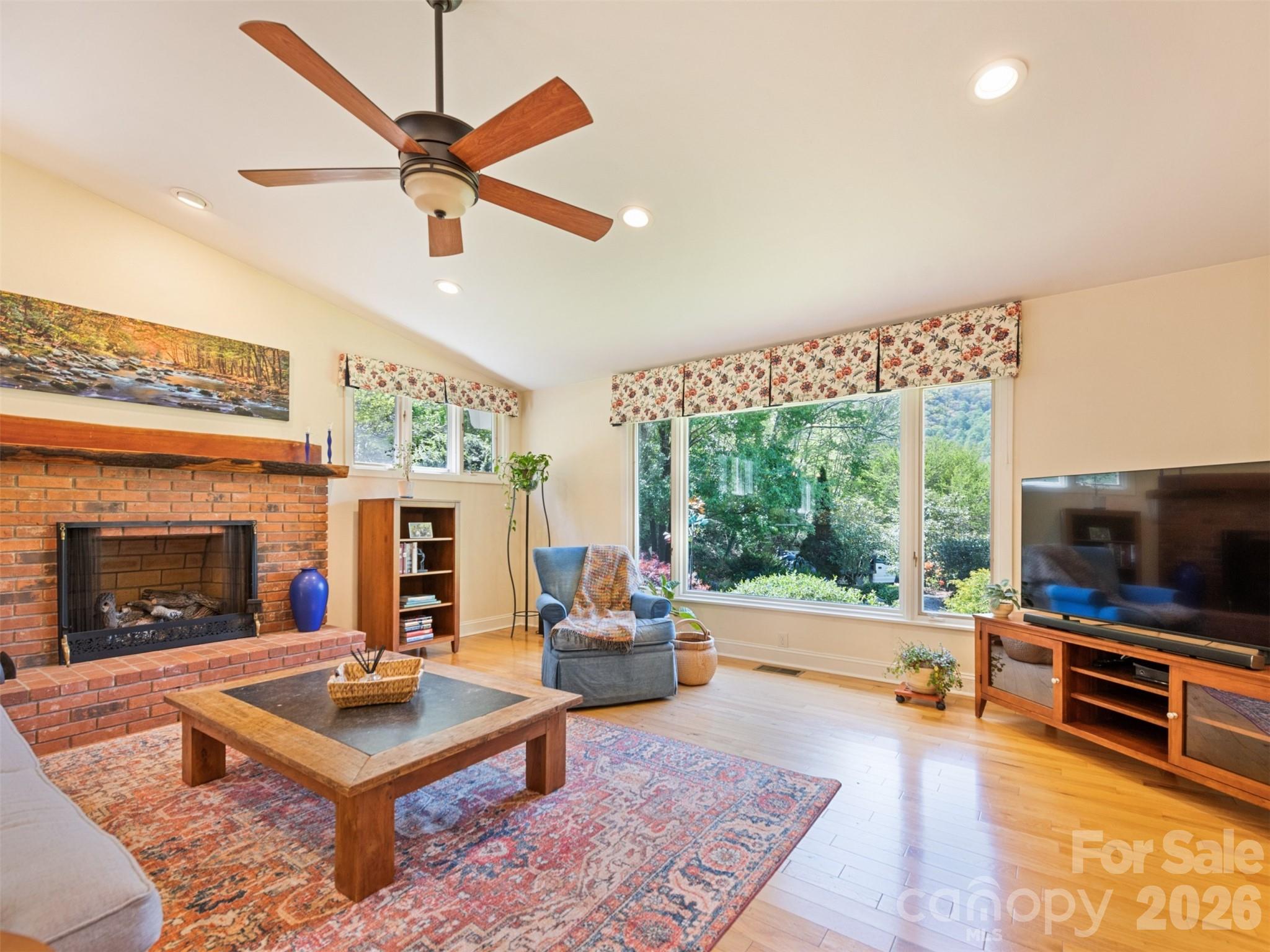 9 Golfview Drive Maggie Valley NC 28751