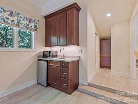 9 Golfview Drive Maggie Valley NC 28751