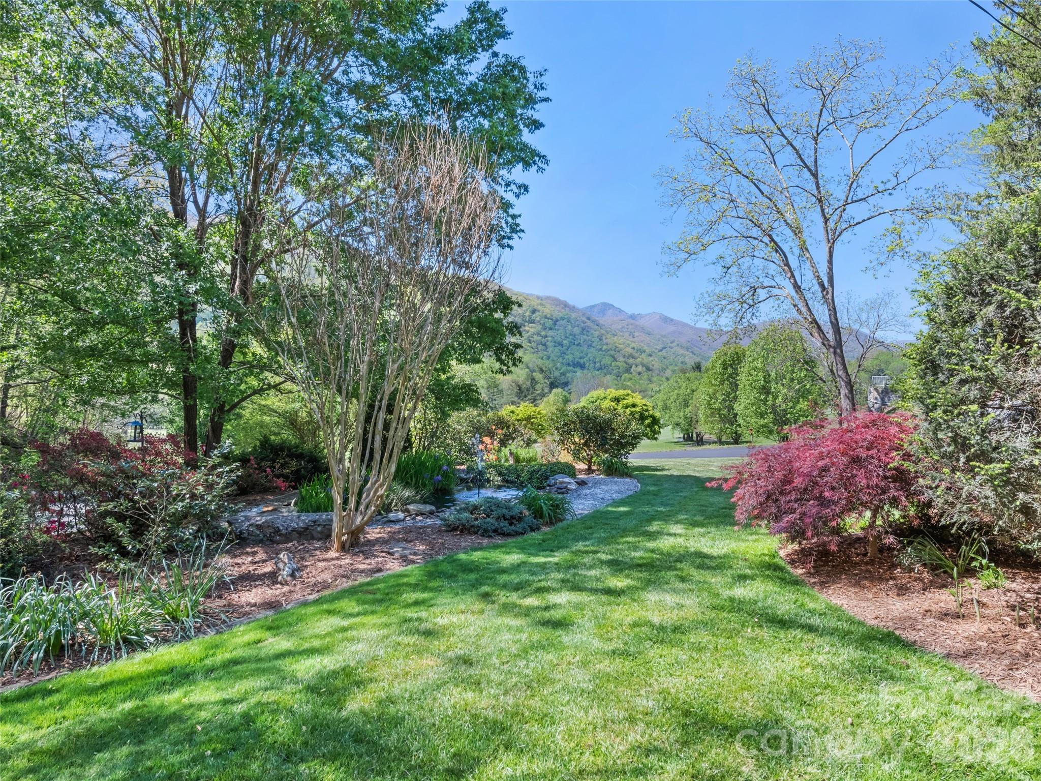 9 Golfview Drive Maggie Valley NC 28751