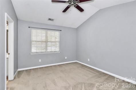 10739 Holly Ridge Boulevard Charlotte NC 28216