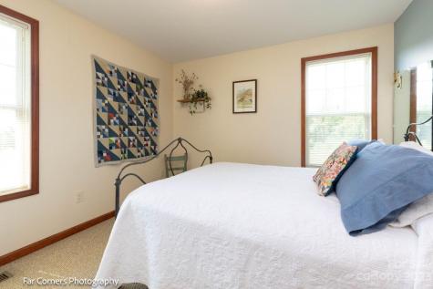 102 Warren Haynes Drive Asheville NC 28806