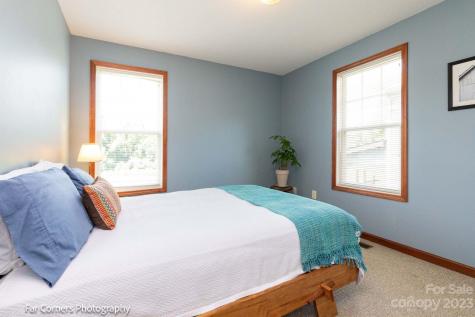 102 Warren Haynes Drive Asheville NC 28806