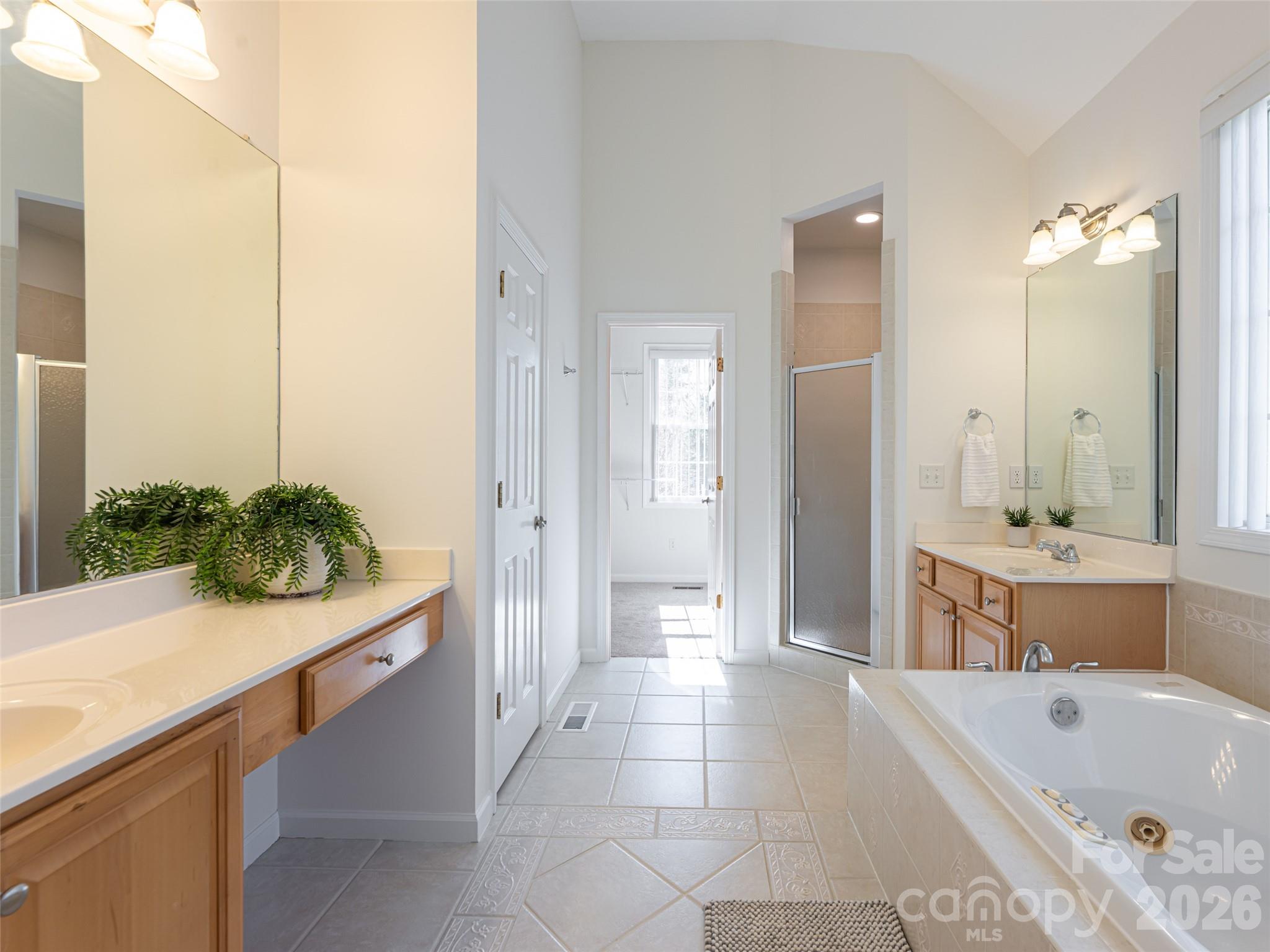 180 Kanuga Forest Drive Hendersonville NC 28739