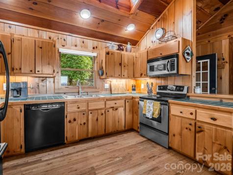 1692 Becky Mountain Road Brevard NC 28712