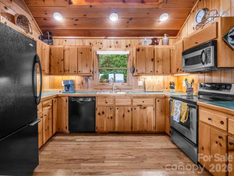 1692 Becky Mountain Road Brevard NC 28712