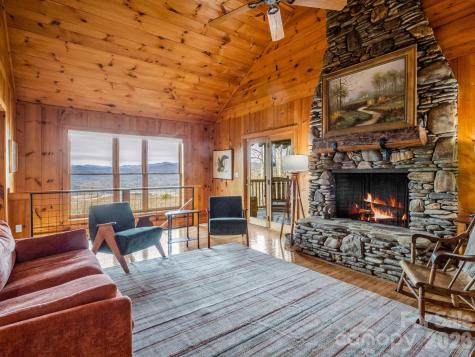 1692 Becky Mountain Road Brevard NC 28712