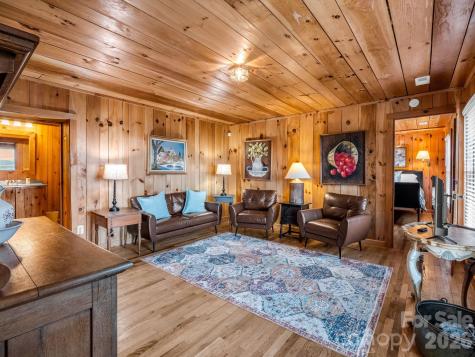 1692 Becky Mountain Road Brevard NC 28712