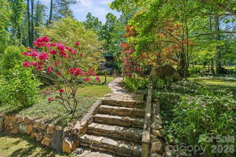 281 Rose Hill Road Asheville NC 28803
