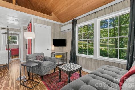 281 Rose Hill Road Asheville NC 28803