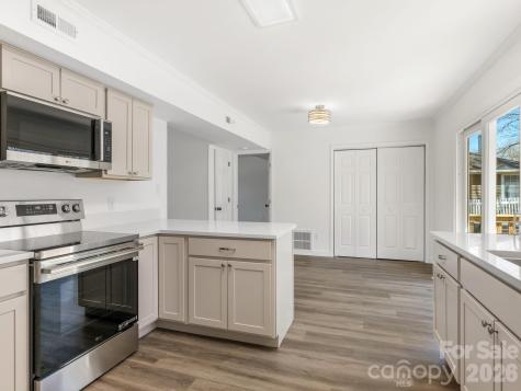 6223 Whitewater Drive Charlotte NC 28214