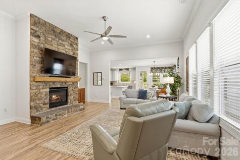 12520 Old Iron Lane Charlotte NC 28215