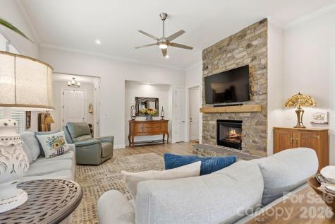 12520 Old Iron Lane Charlotte NC 28215