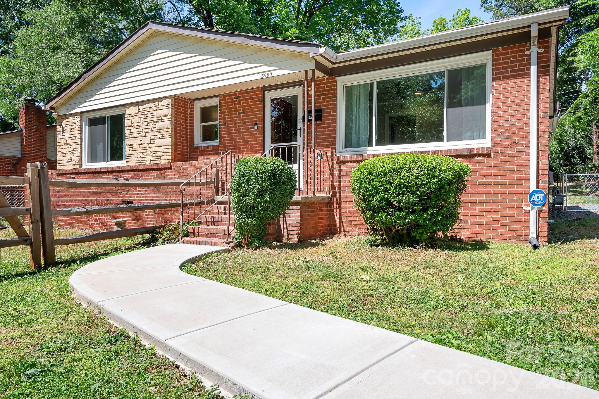 3960 Bristol Drive Charlotte NC 28208