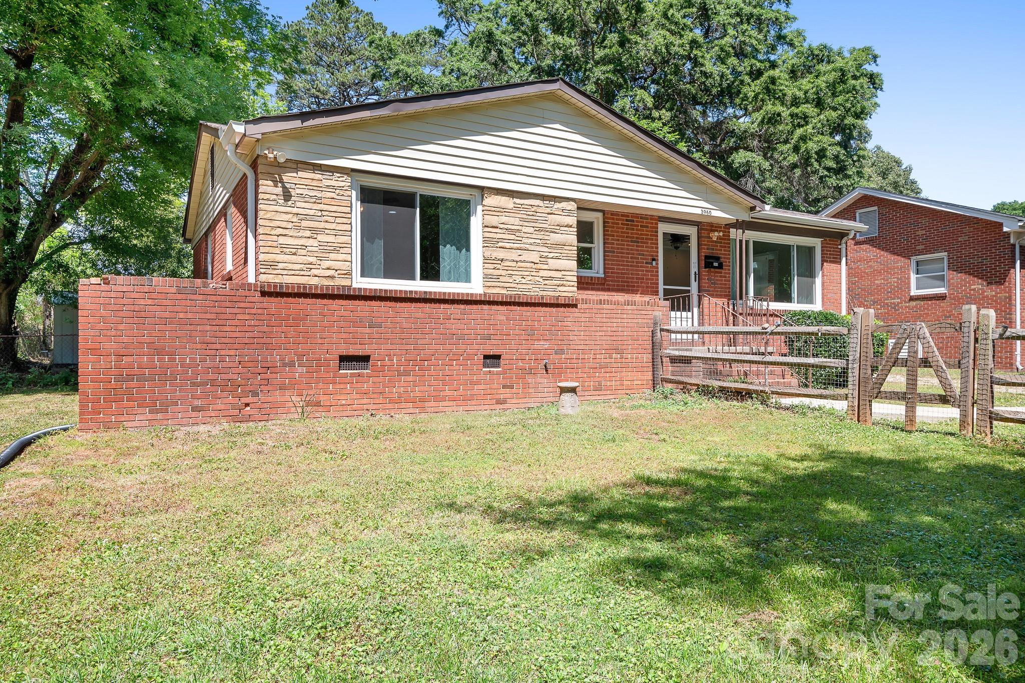 3960 Bristol Drive Charlotte NC 28208