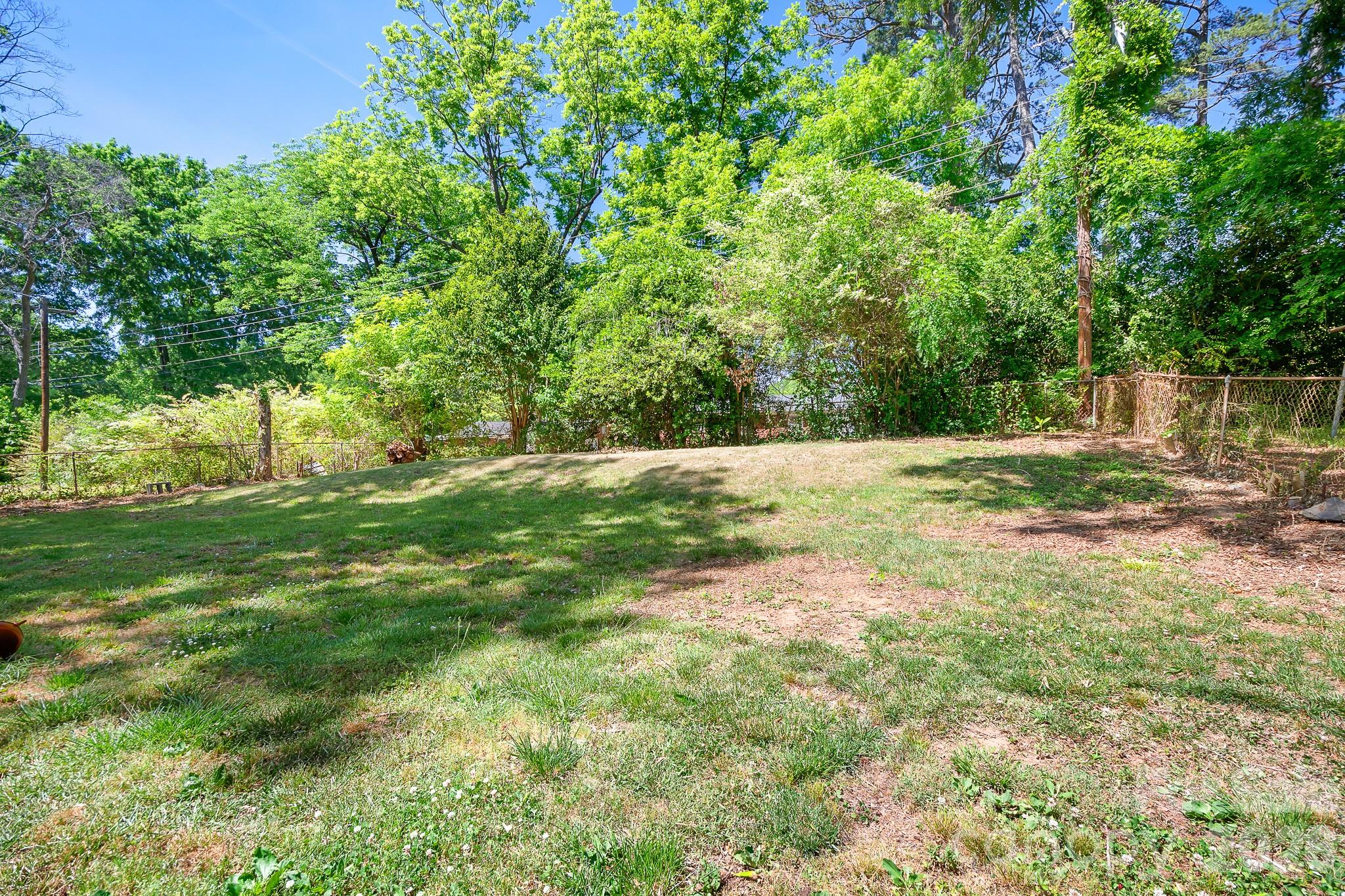 3960 Bristol Drive Charlotte NC 28208