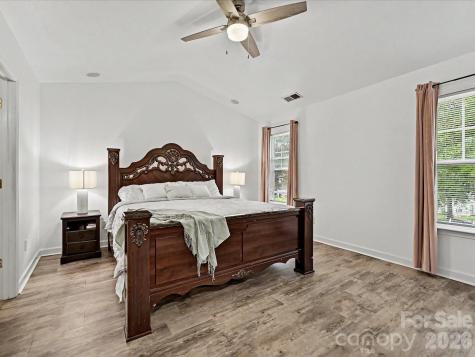 334 Bridal Veil Drive Charlotte NC 28217