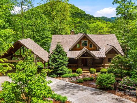 60 Shoreline Drive Tuckasegee NC 28783