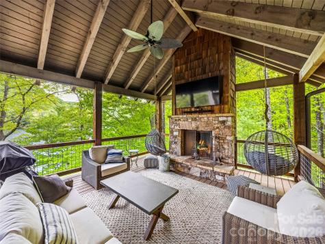 60 Shoreline Drive Tuckasegee NC 28783
