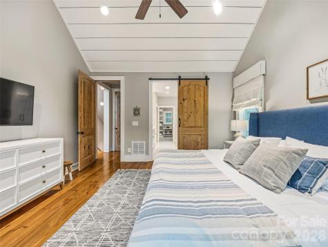 60 Shoreline Drive Tuckasegee NC 28783