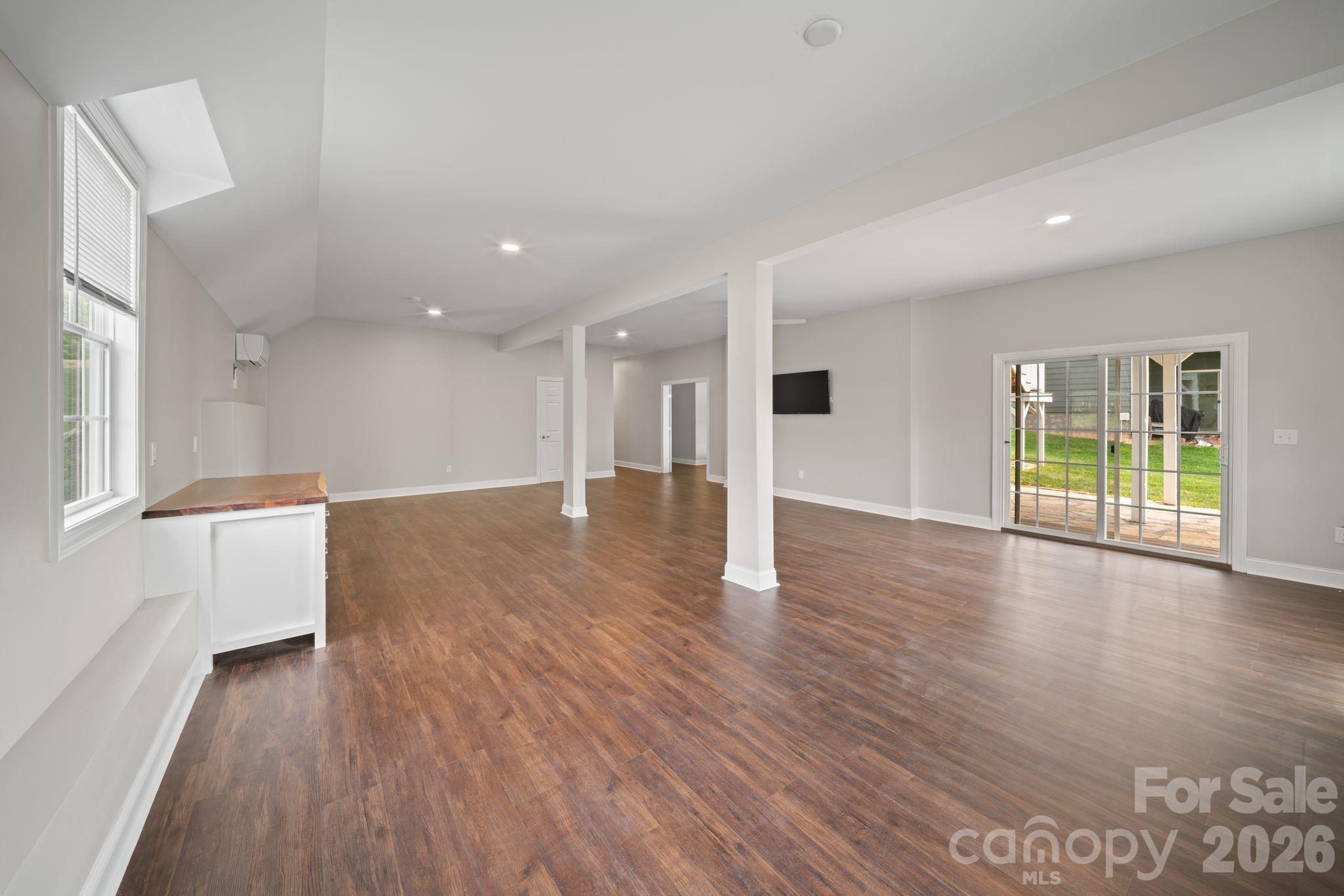 14 Rose Creek Road Leicester NC 28748
