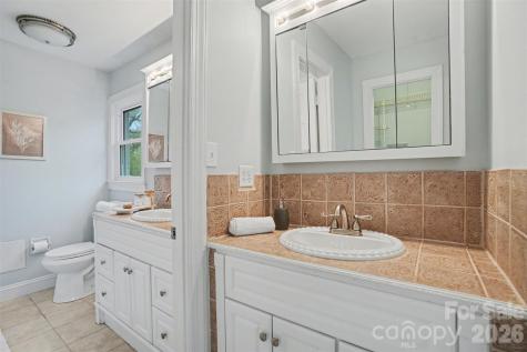 4212 Montibello Drive Charlotte NC 28226