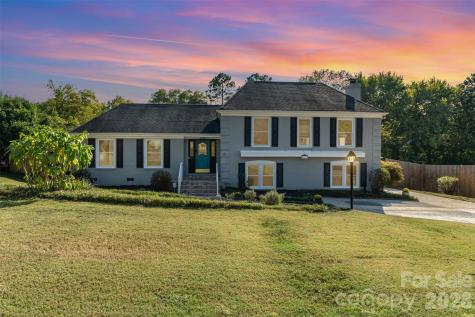 4212 Montibello Drive Charlotte NC 28226
