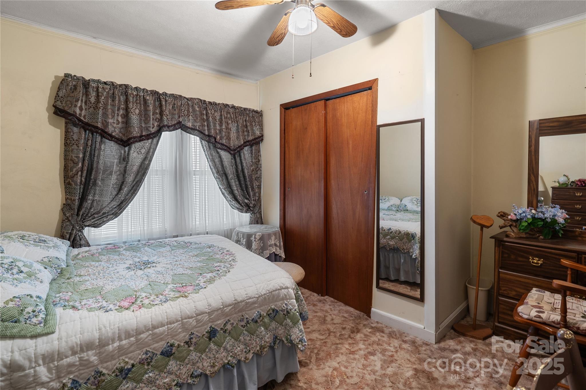 27 Ormond Avenue Asheville NC 28806