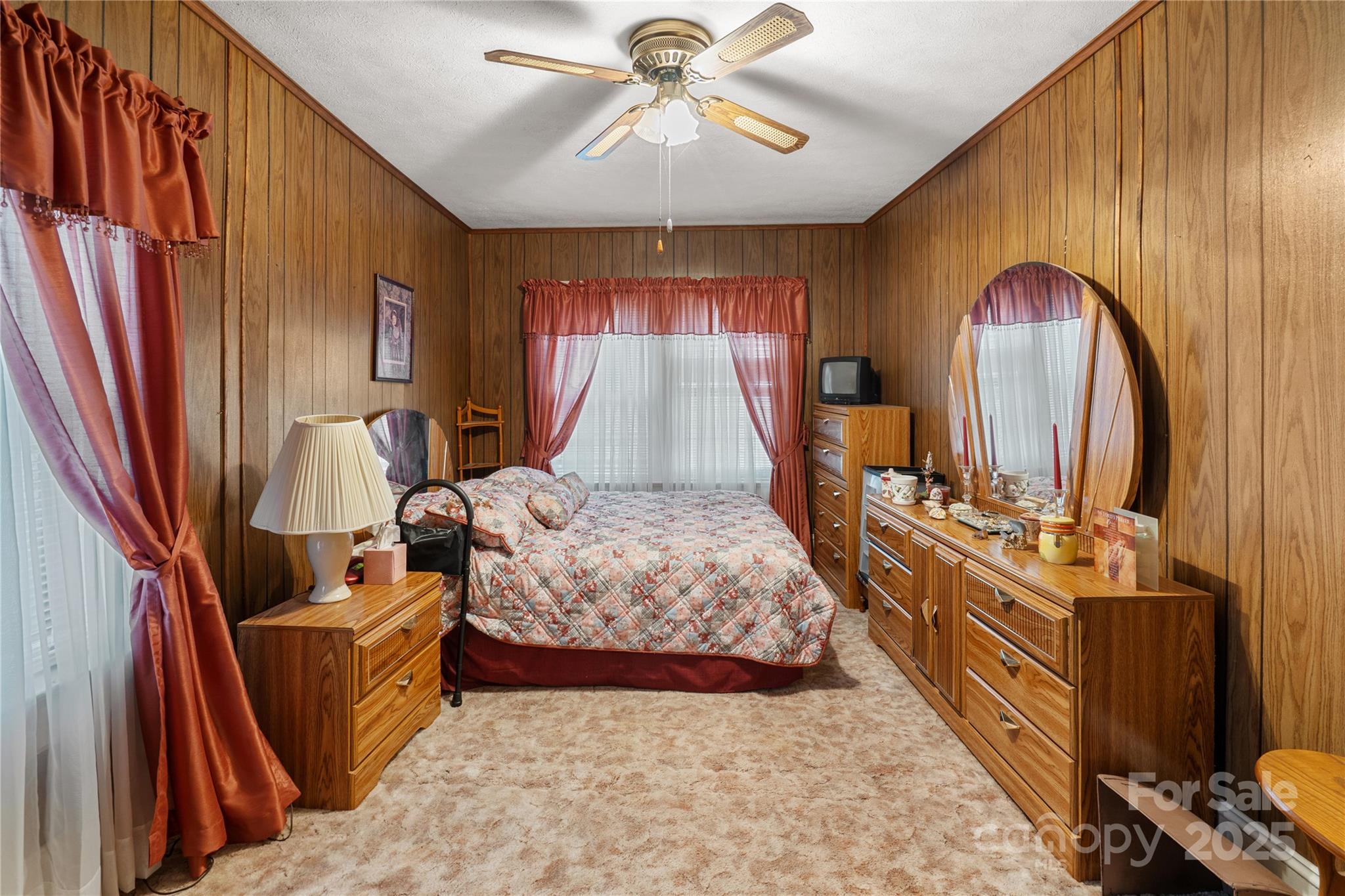 27 Ormond Avenue Asheville NC 28806