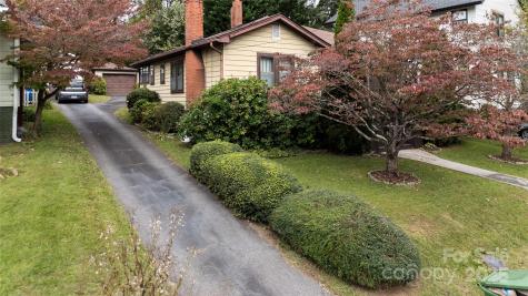 27 Ormond Avenue Asheville NC 28806