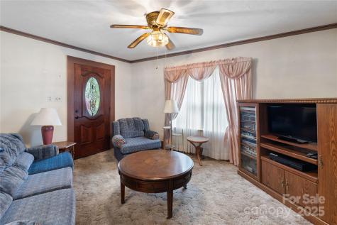 27 Ormond Avenue Asheville NC 28806