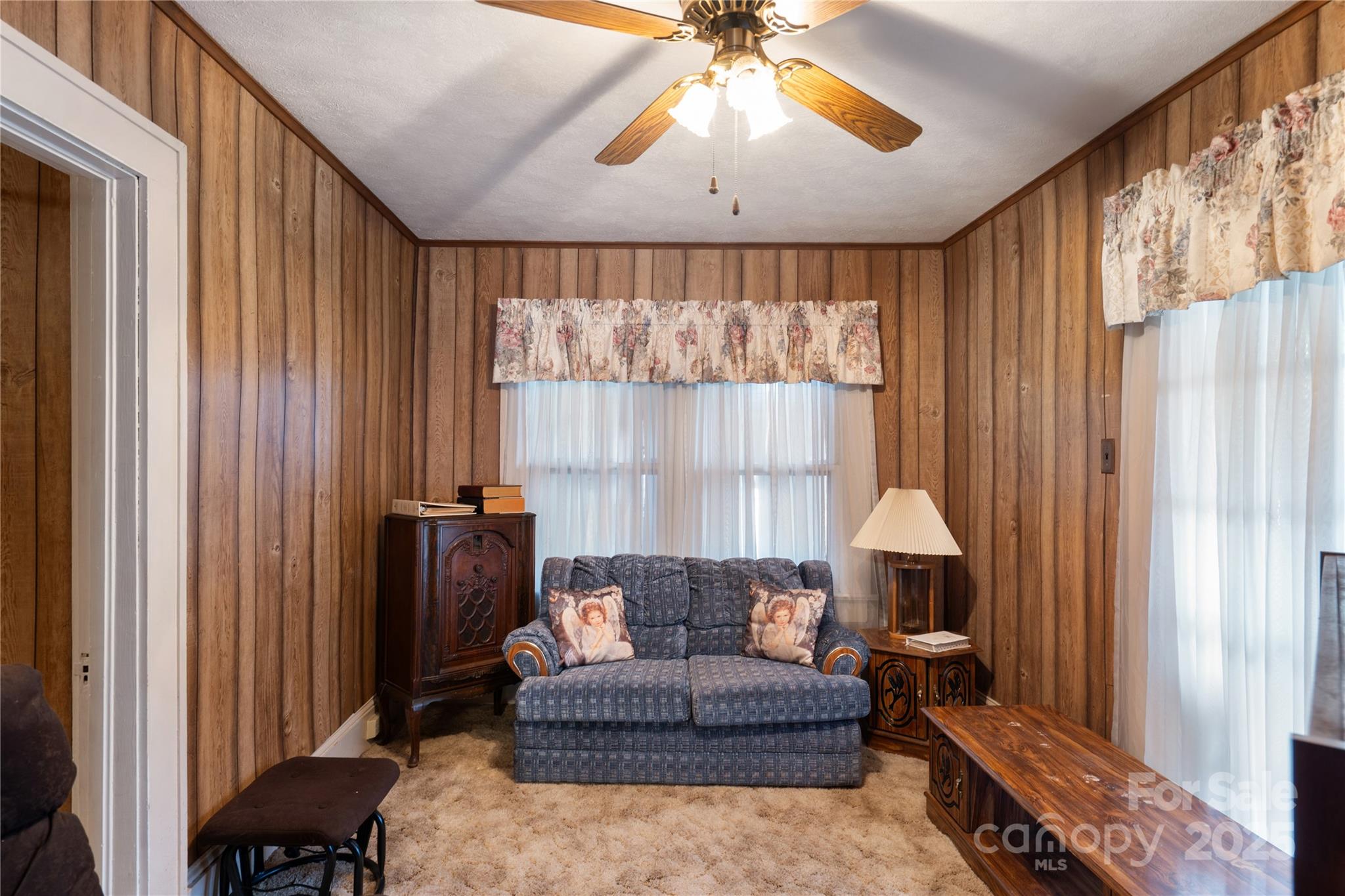 27 Ormond Avenue Asheville NC 28806