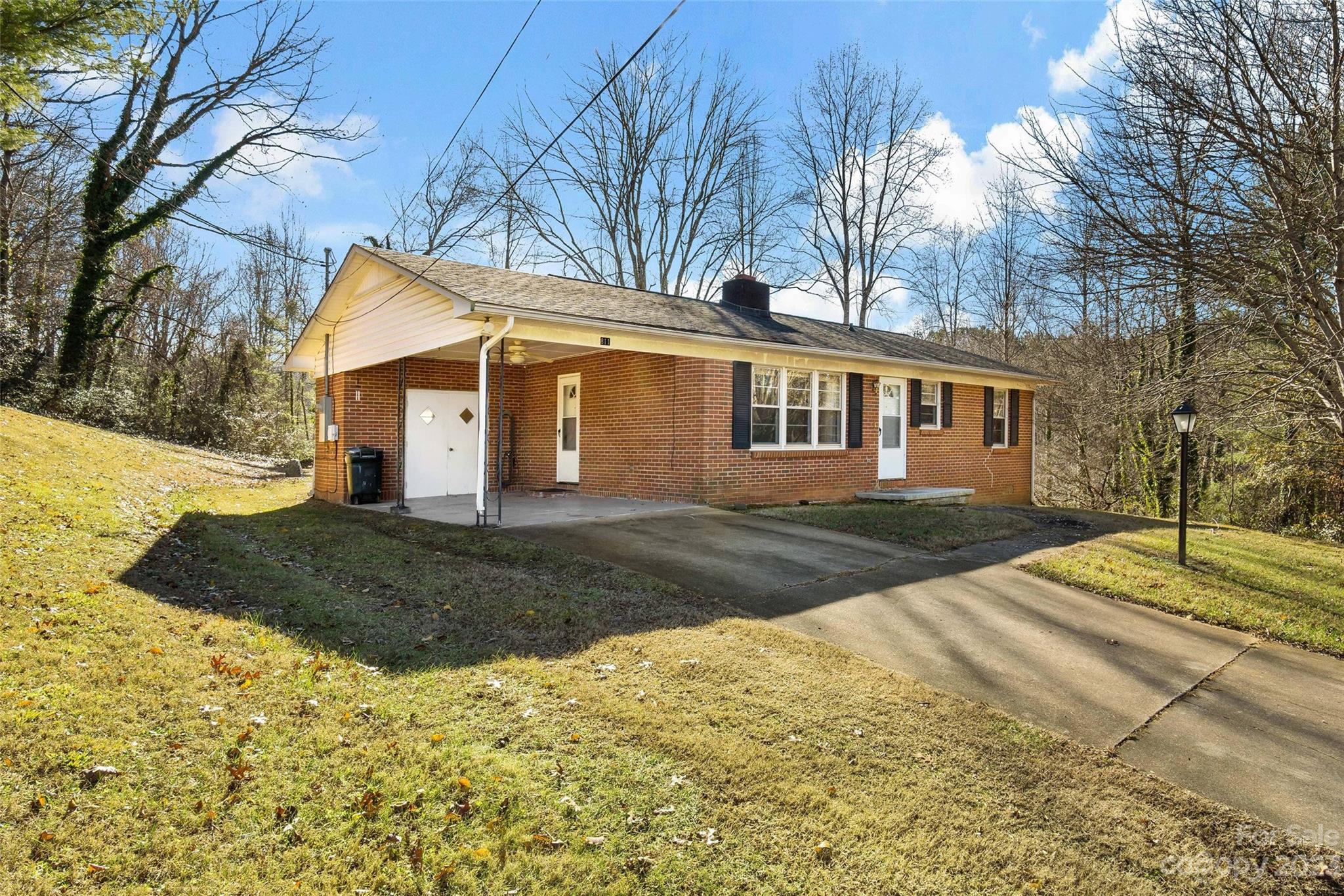 811 Veterans Drive Marion NC 28752
