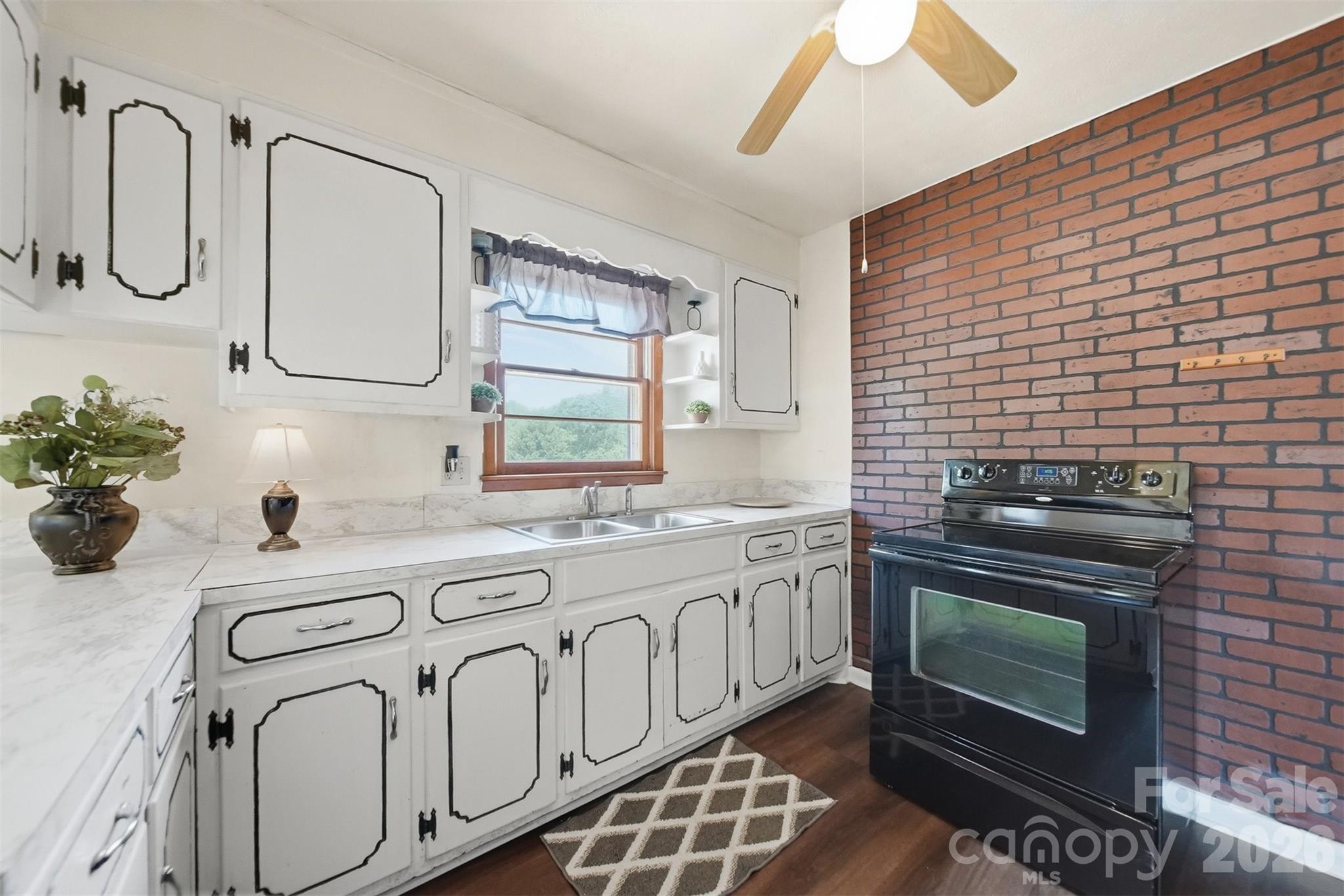 2532 Old Trenton Place Lenoir NC 28645