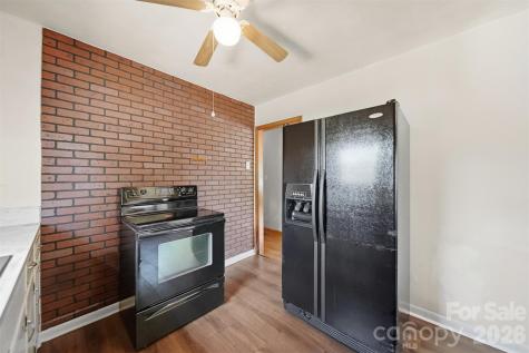 2532 Old Trenton Place Lenoir NC 28645